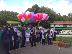 Pelepasan Balon dan Merpati Meriahkan Rangkaian 53 Tahun MTs Negeri 1 Kulon Progo